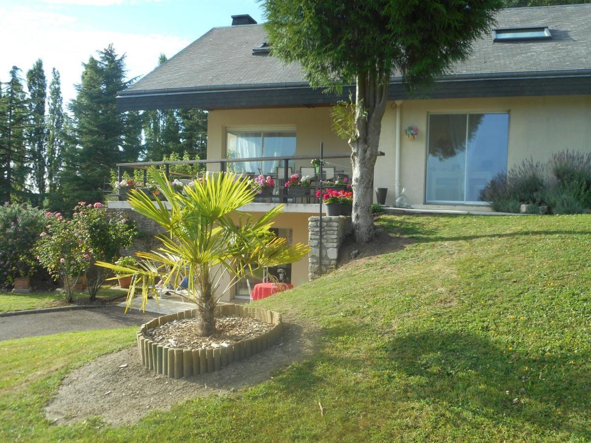 Gadeyne Nathalie Le Chalet De Malvoue Vimoutiers Exterior photo