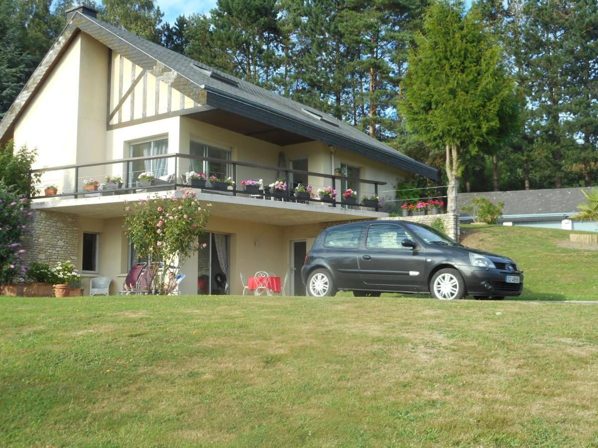Gadeyne Nathalie Le Chalet De Malvoue Vimoutiers Exterior photo